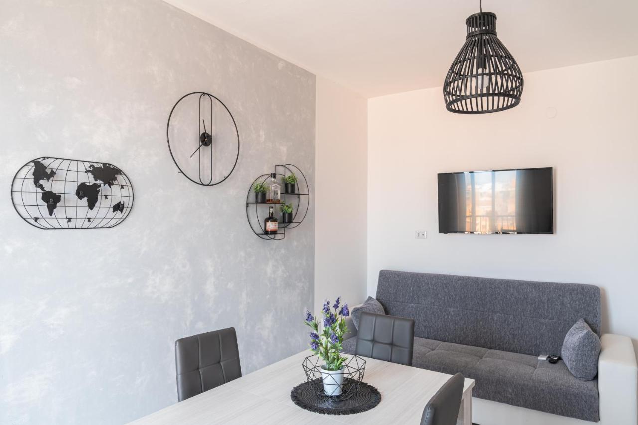 Almi - Guest Apartment ปอร์โตตอร์เรส ภายนอก รูปภาพ